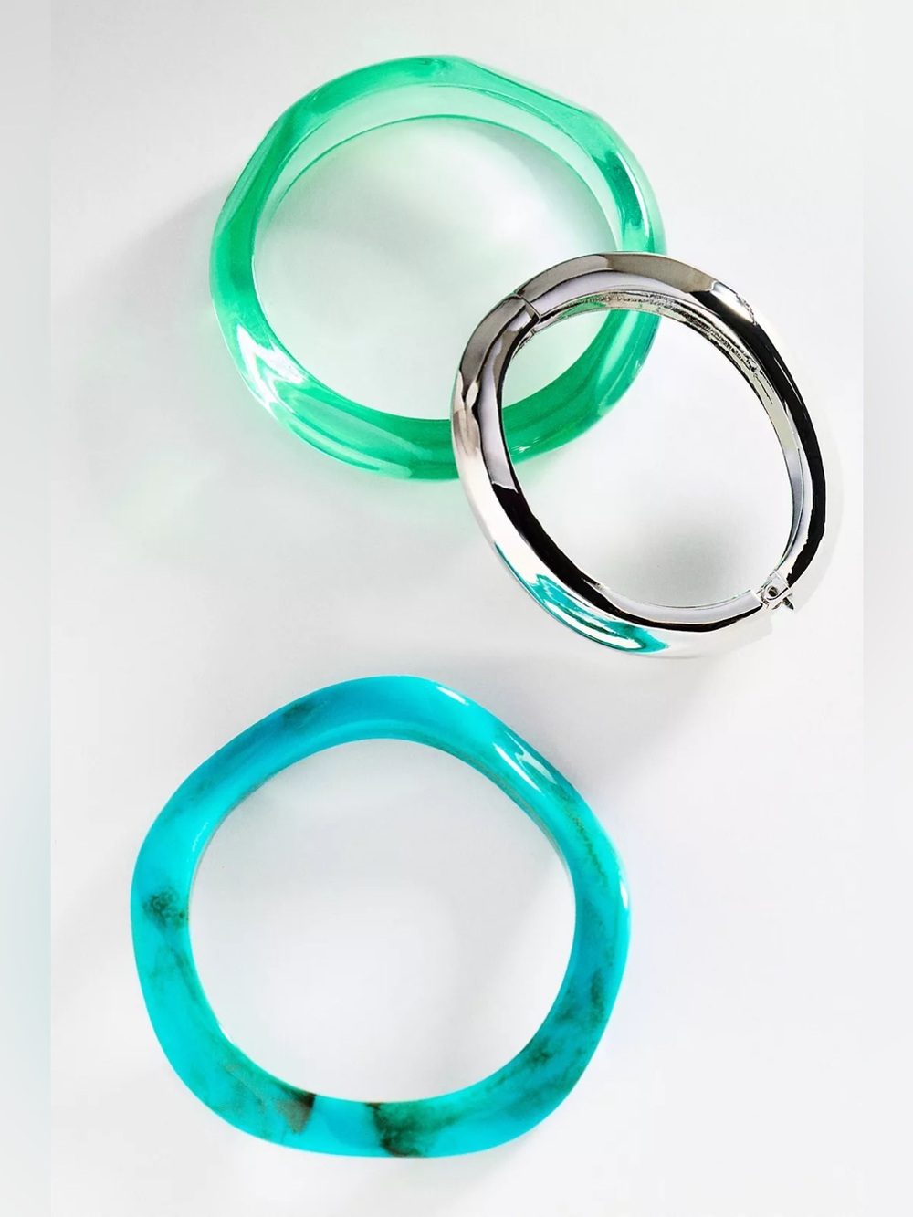 Anthropologie Wavy Bangle Bracelets, Set of 3 🩵🩶💚